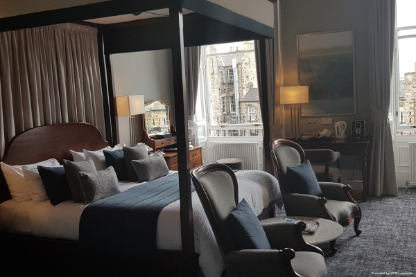 Hotel The Royal Scots Club